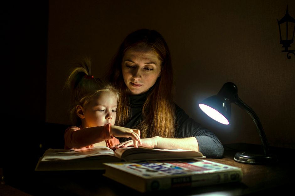 Créer des rituels du soir apaisants avec les enfants